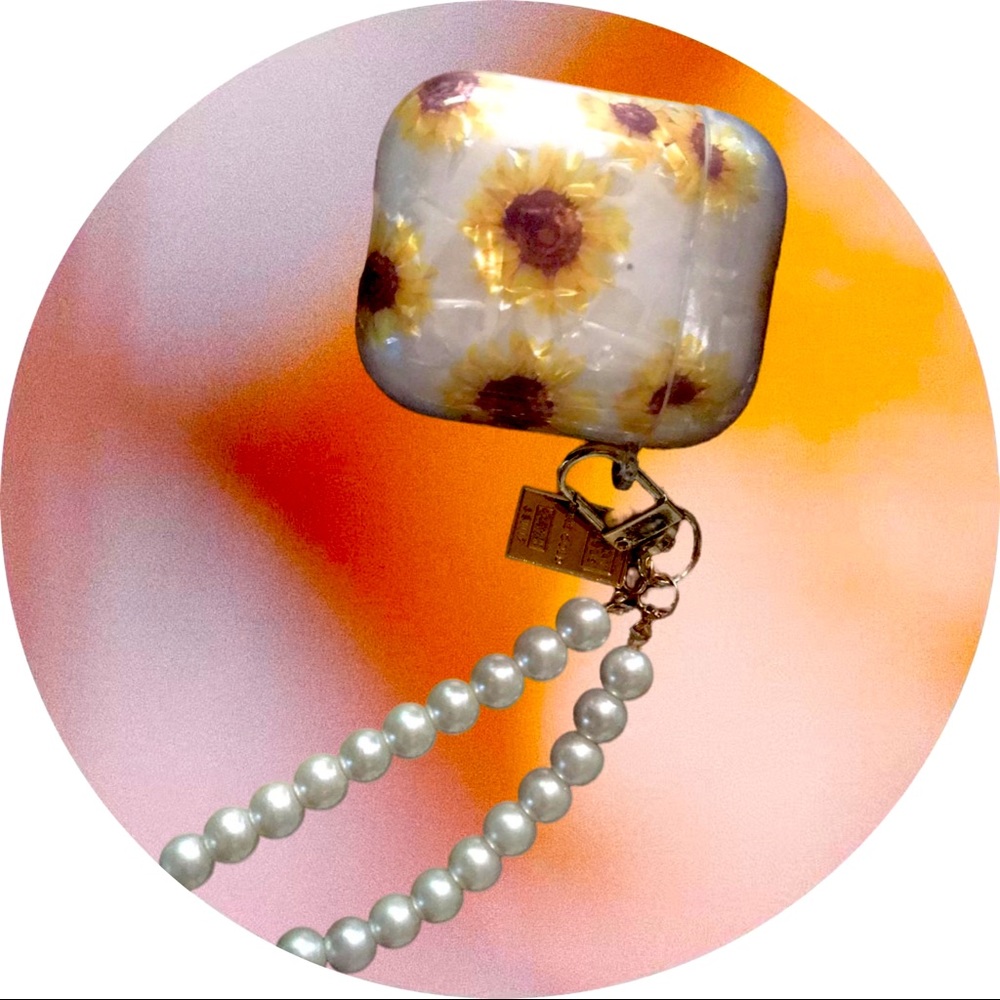 Apple AirPods 1 & 2 Sunflower with Pearl handle protective case